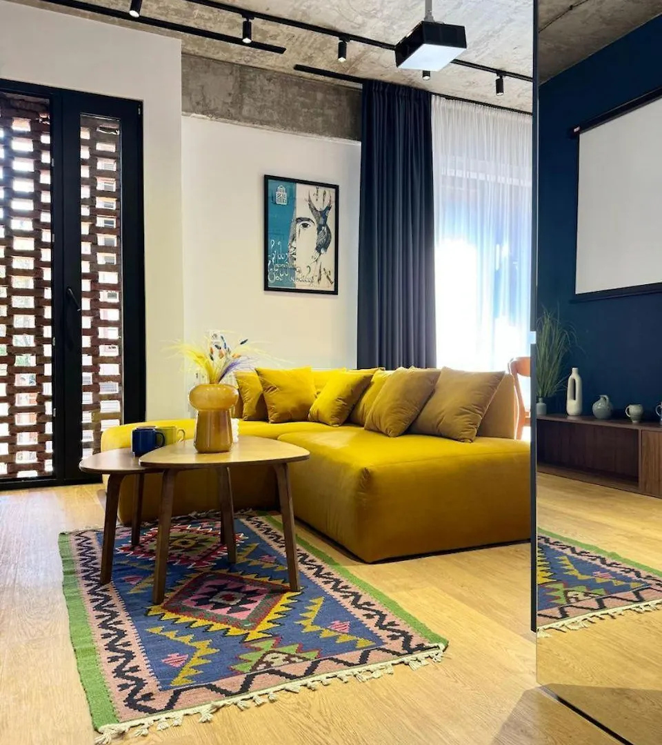 Dan'S Contemporary Flat With A Home Cinema Tbilisi